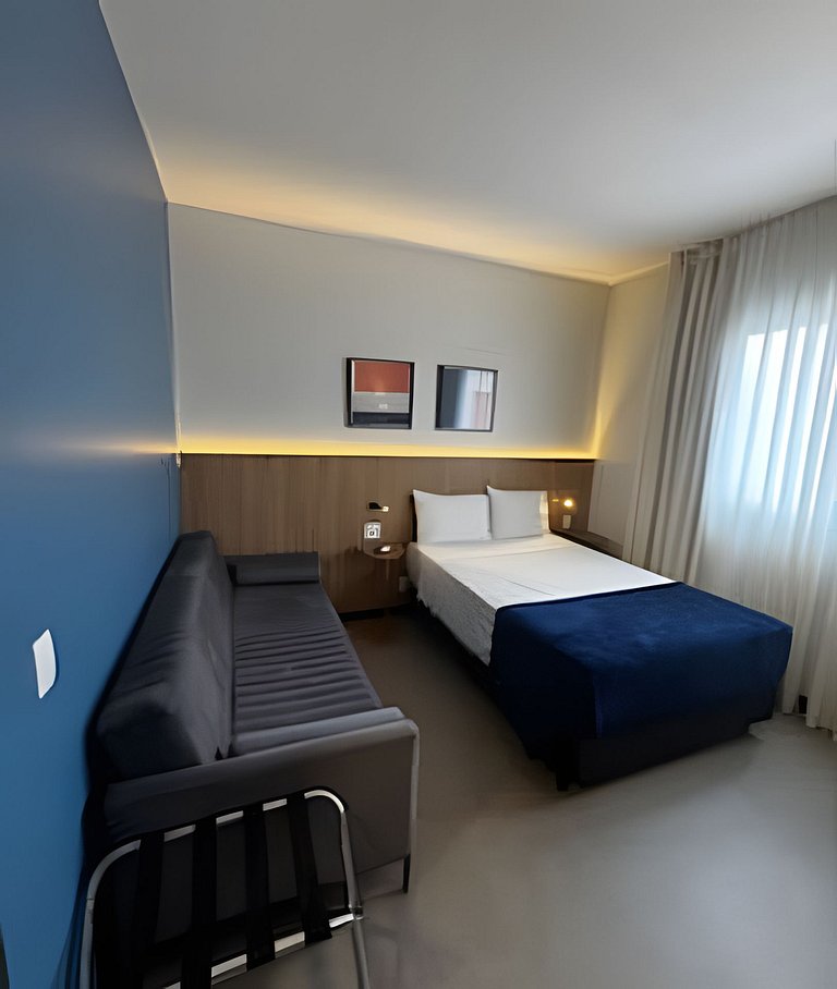 Studio a 50m da praia de Santos!