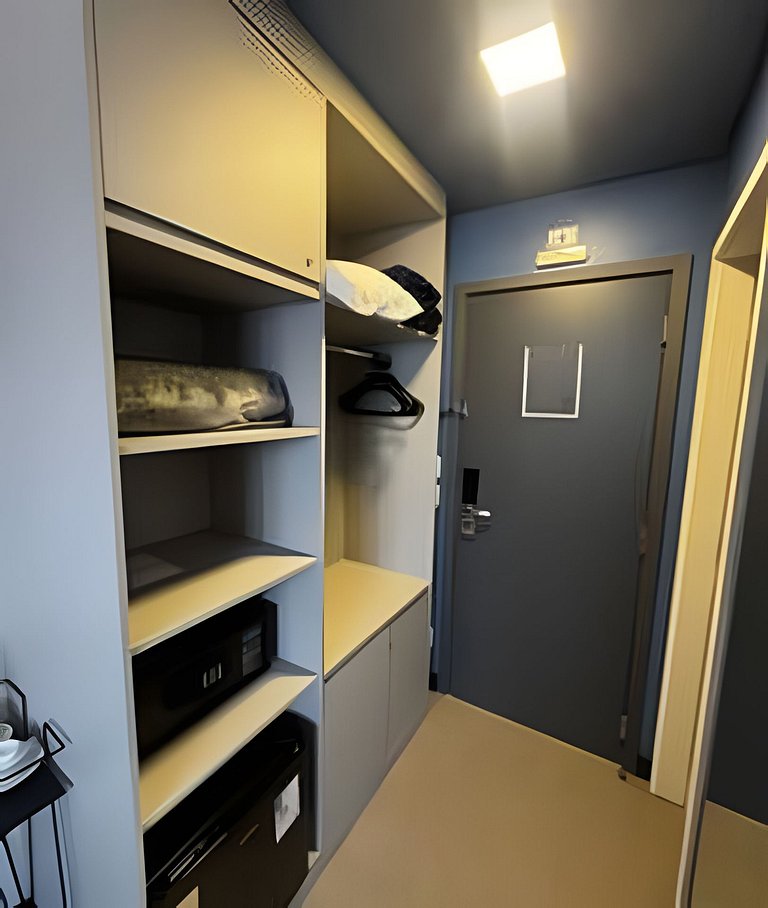 Studio a 50m da praia de Santos!