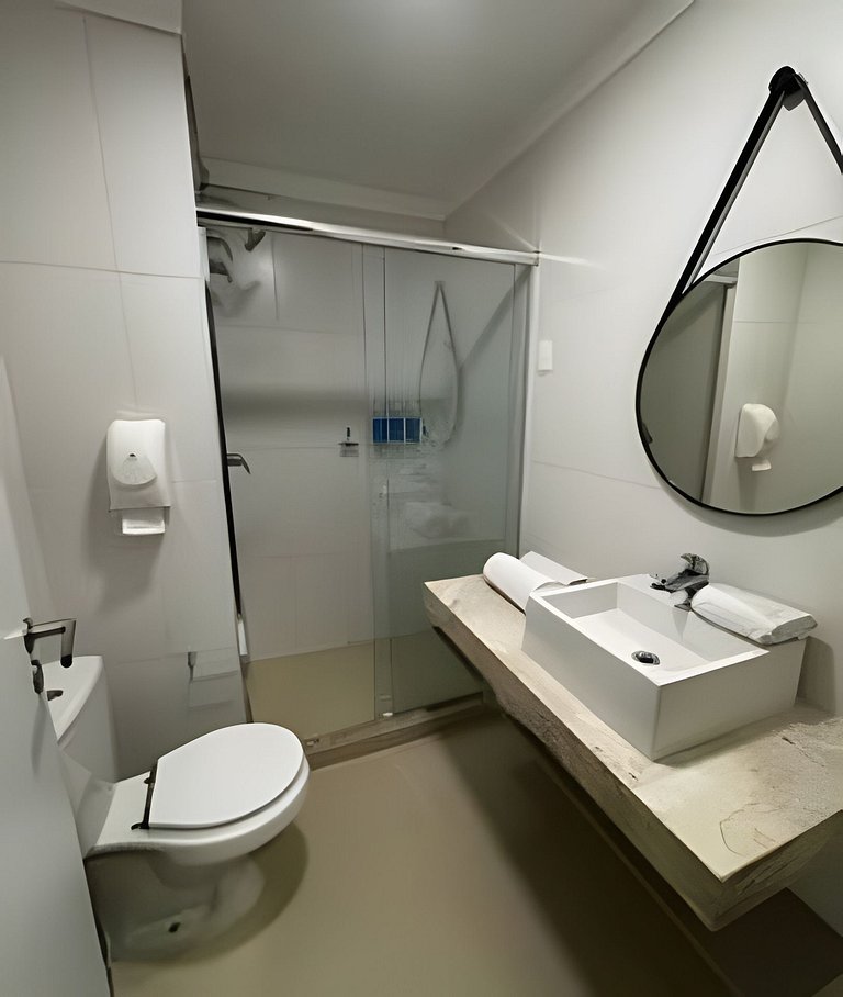 Studio a 50m da praia de Santos!