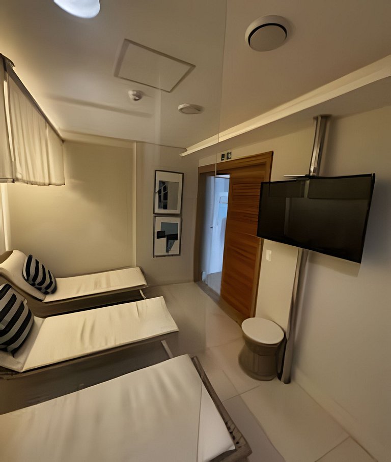 Studio bem localizado próximo a praia na Pompéia