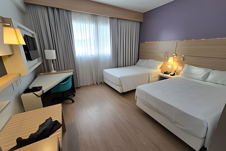 Studio a poucos passos do mar em Santos-SP