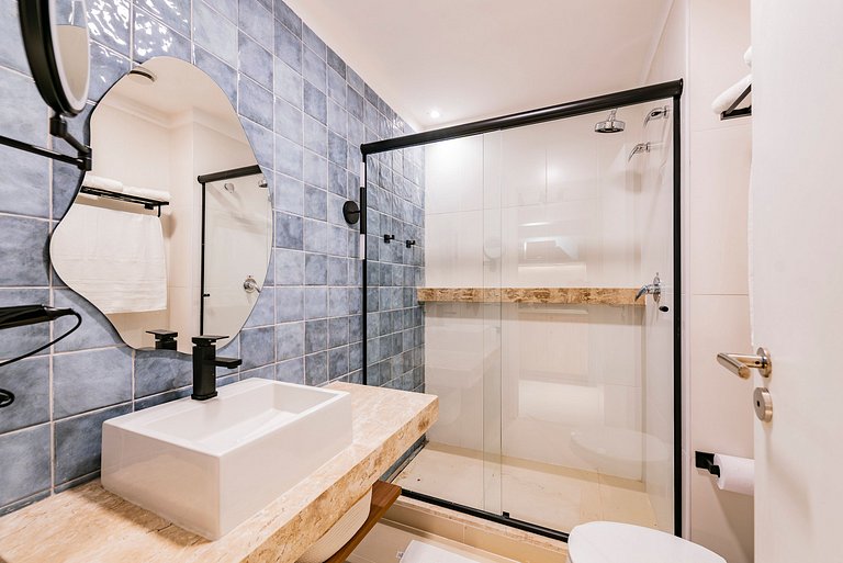 Flat completo para família pertinho da praia