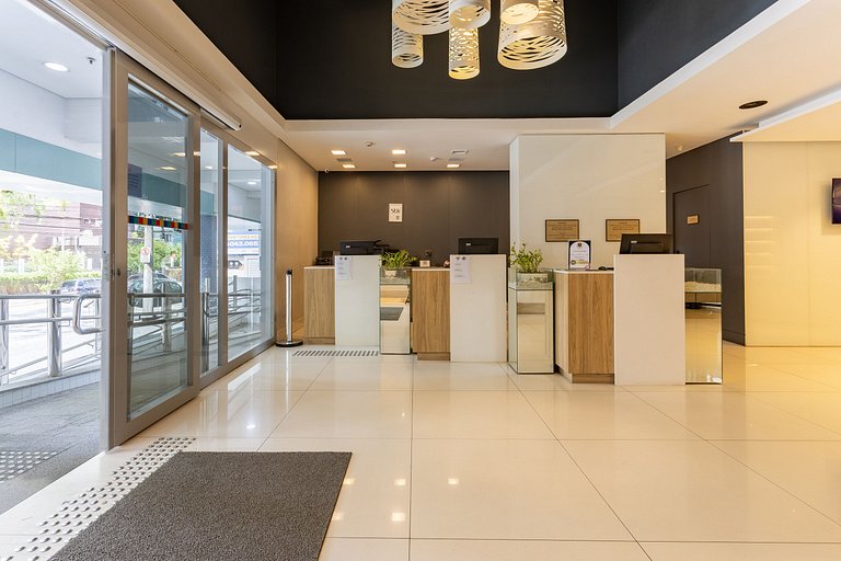 Studio elegante na quadra da praia de Santos