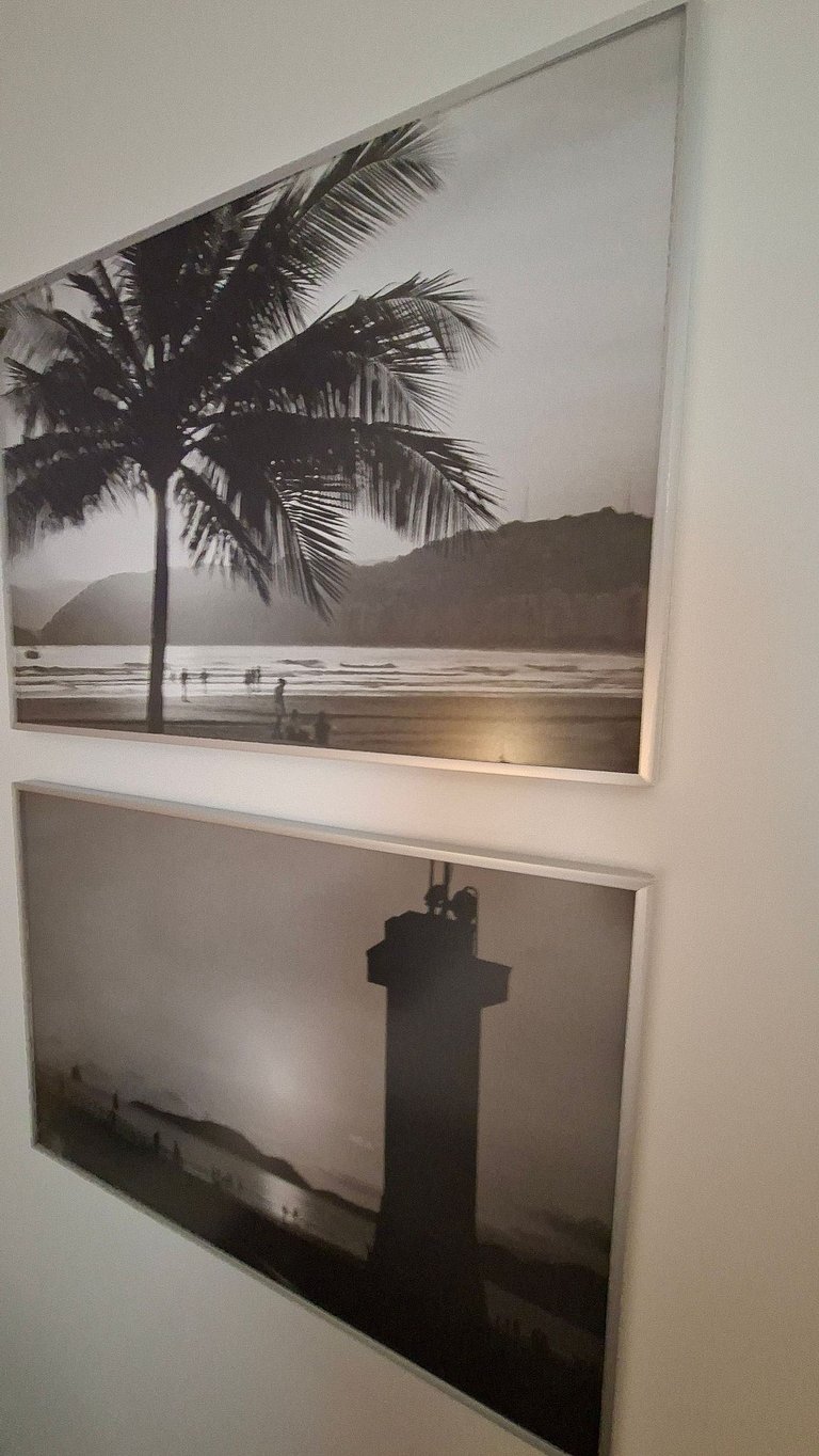 Studio com cama king a 50 metros da praia