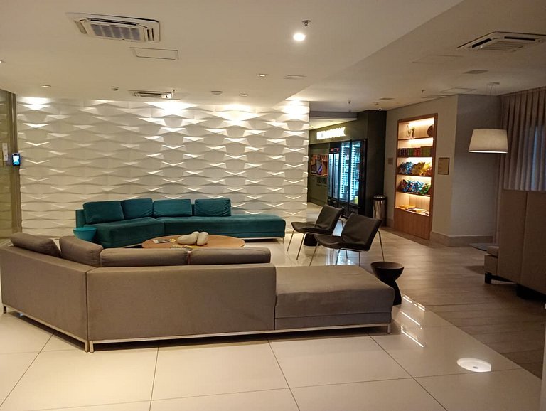 Flat a apenas 1 minuto da praia em Santos-SP