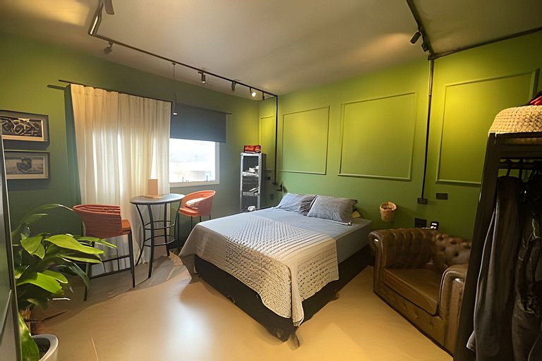 Flat decorado com vista mar