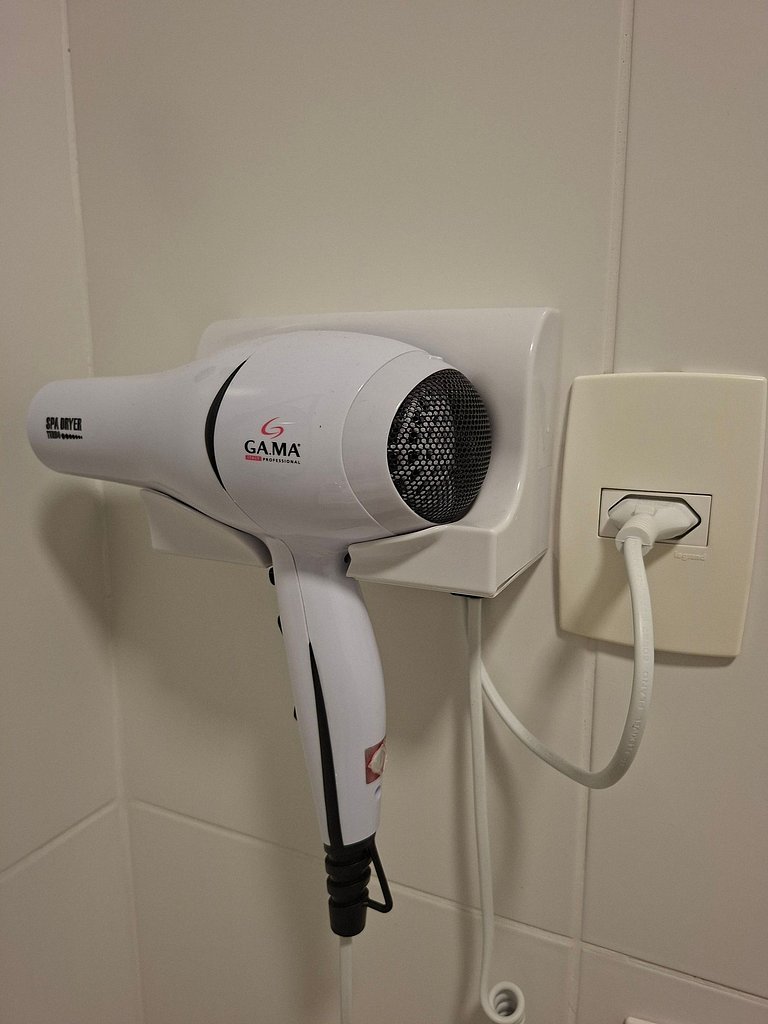 Studio a 50m da praia de Santos!