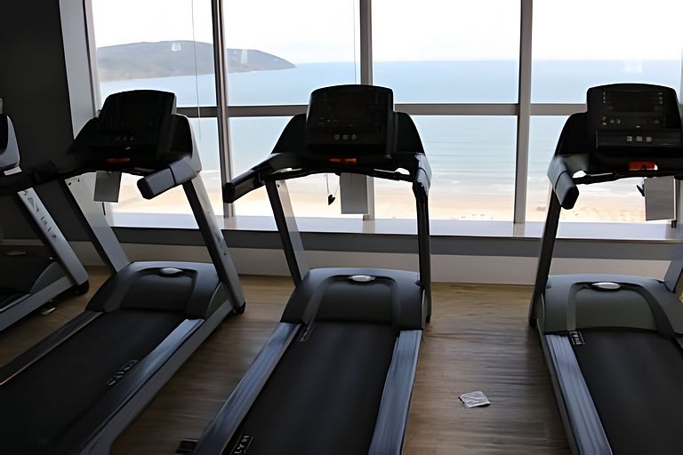 Studio aconchegante com varanda vista mar