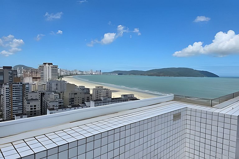 Varanda com vista mar na melhor localização