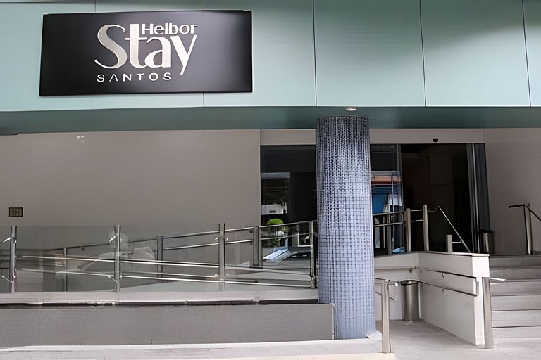 Flat com varanda e vista mar em Santos