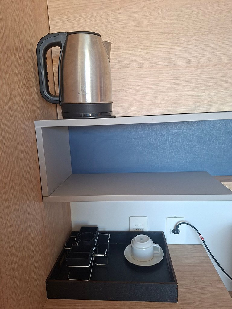 Flat com varanda e vista mar em Santos